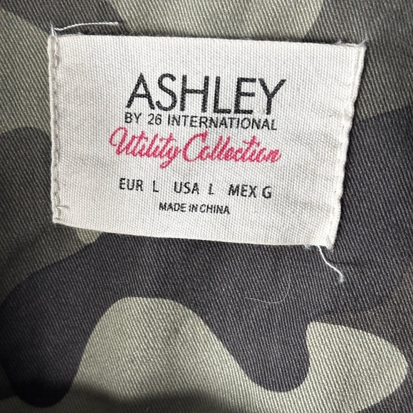 Ashley | 100% cotton | zip | button | frayed pockets | camouflage | jacket | L - Picture 12 of 12